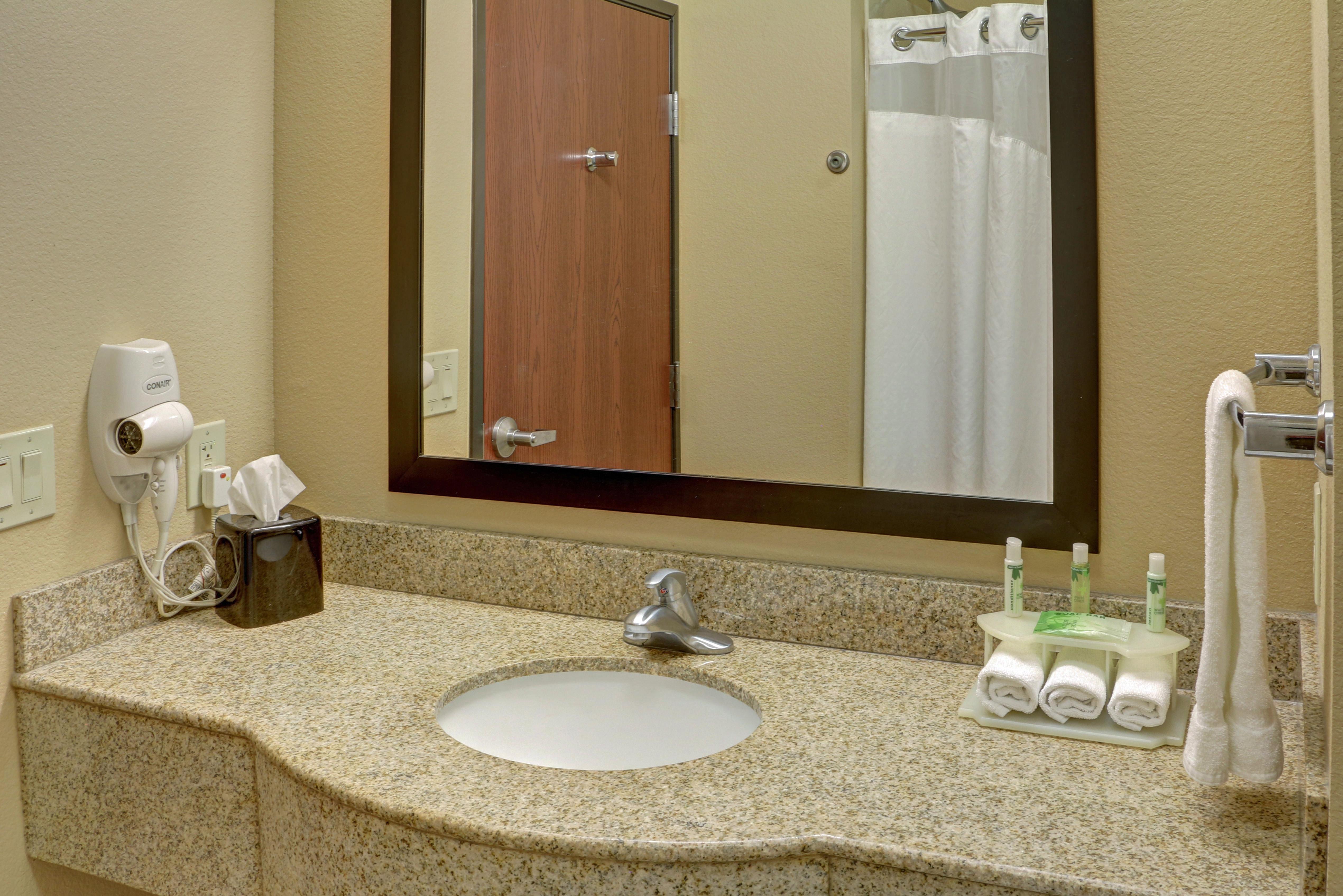 Holiday Inn Express Hotel & Suites Texarkana East By Ihg Buitenkant foto