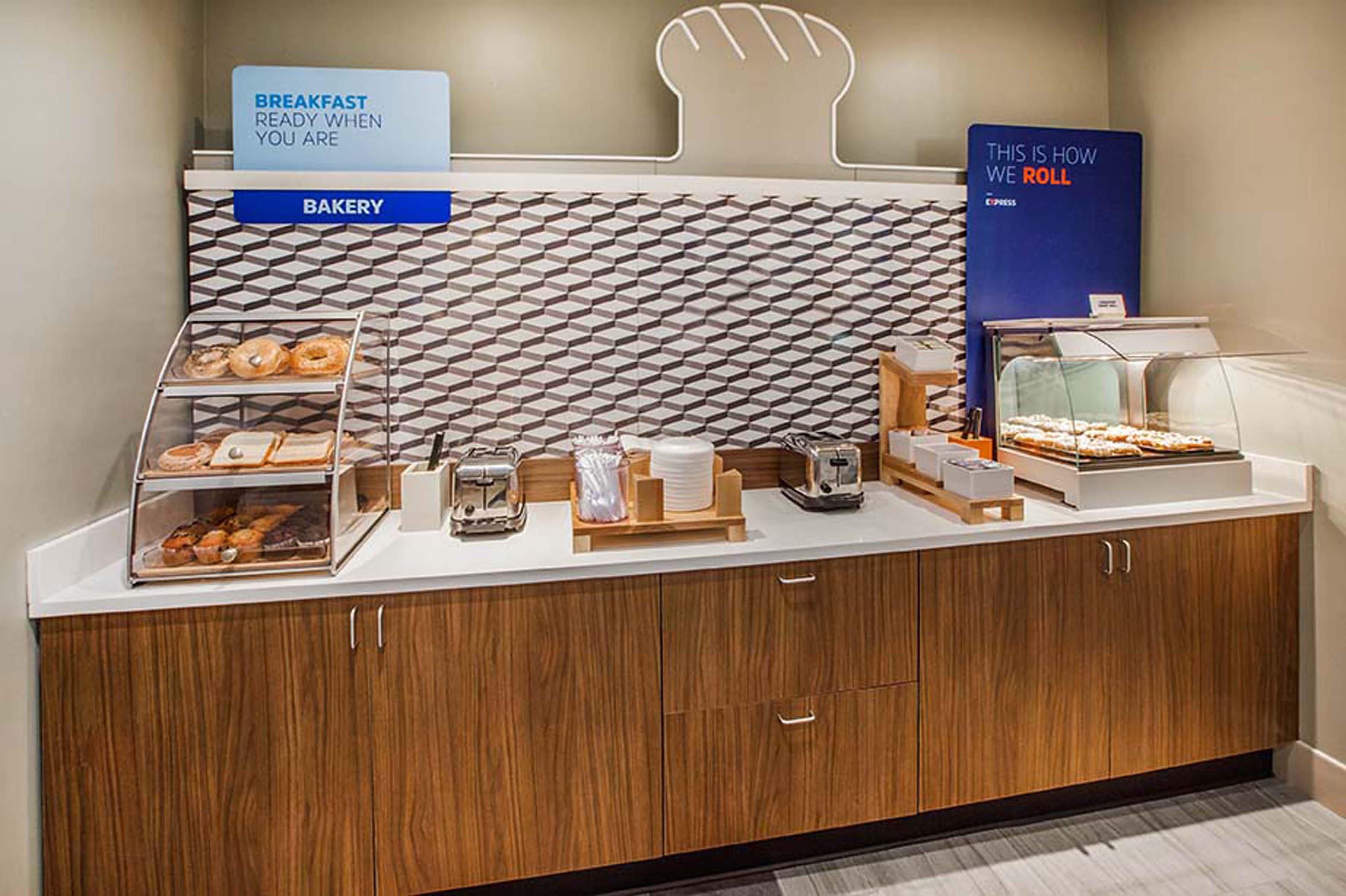Holiday Inn Express Hotel & Suites Texarkana East By Ihg Buitenkant foto