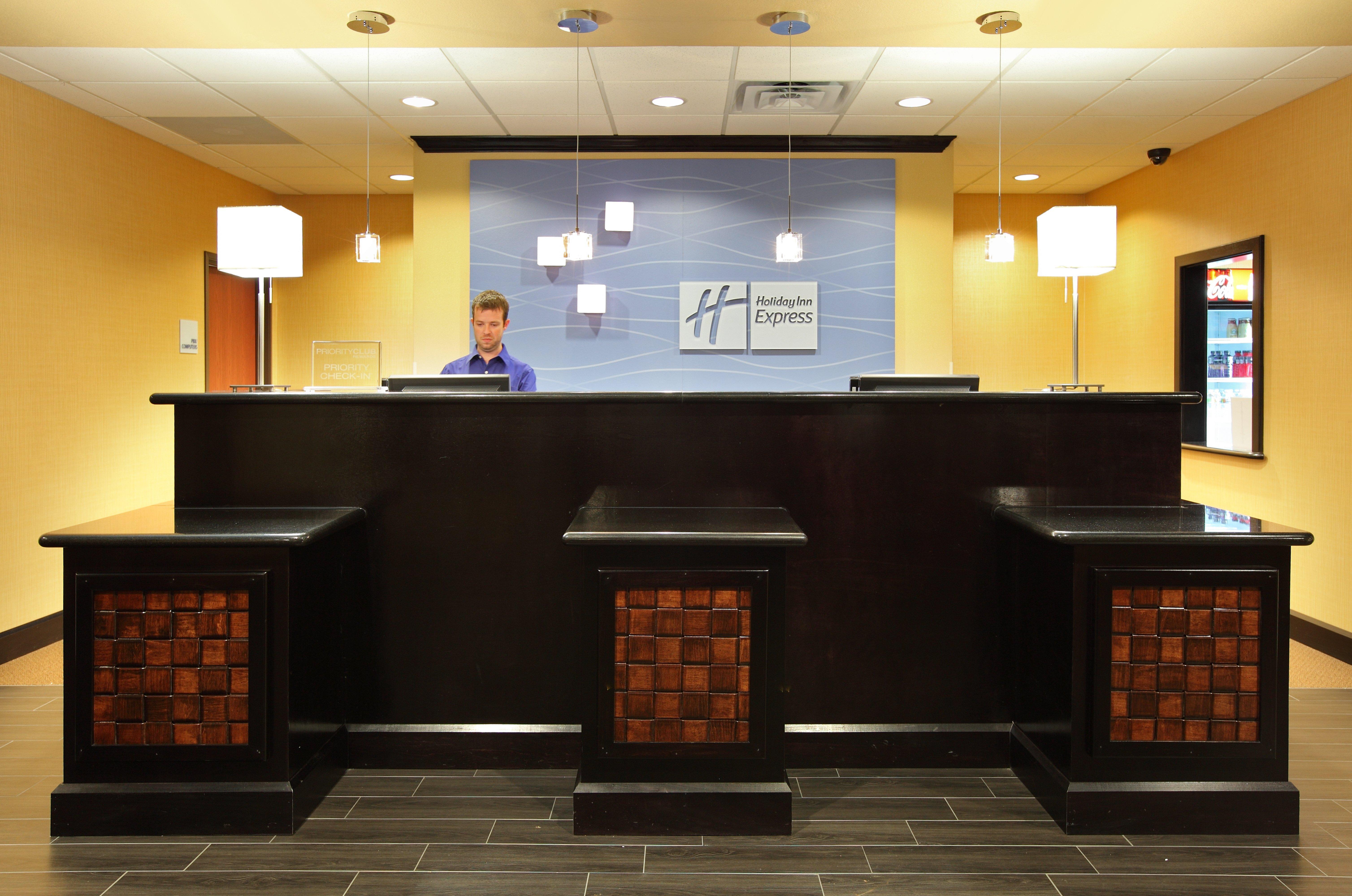 Holiday Inn Express Hotel & Suites Texarkana East By Ihg Buitenkant foto